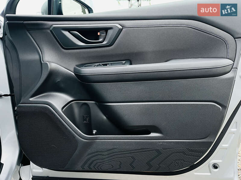 Внедорожник / Кроссовер Subaru Forester 2024 в Харькове