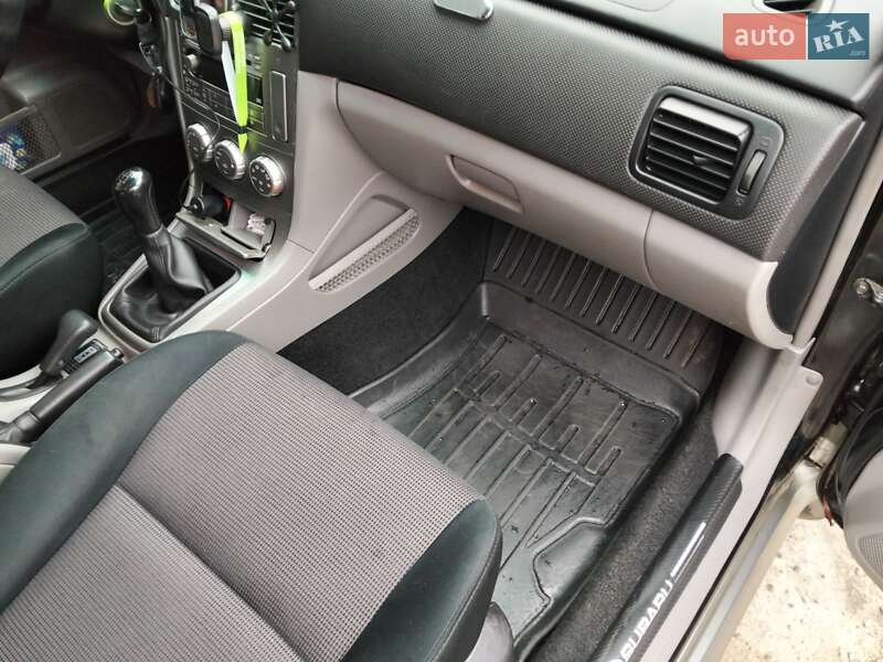 Внедорожник / Кроссовер Subaru Forester 2007 в Киеве