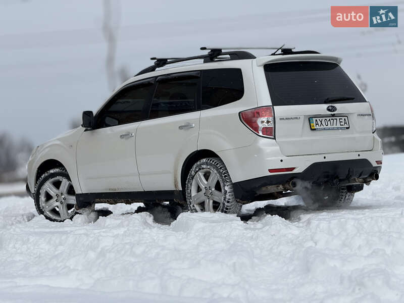 Внедорожник / Кроссовер Subaru Forester 2010 в Харькове