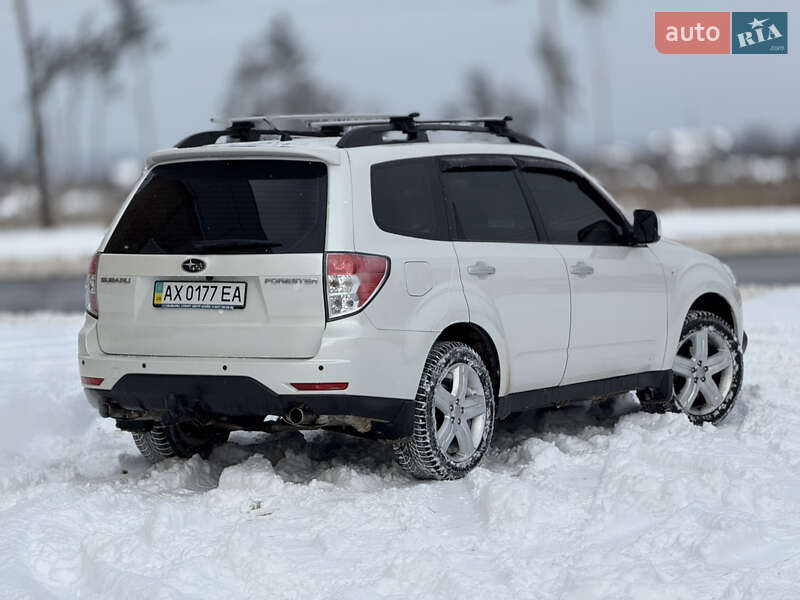 Внедорожник / Кроссовер Subaru Forester 2010 в Харькове