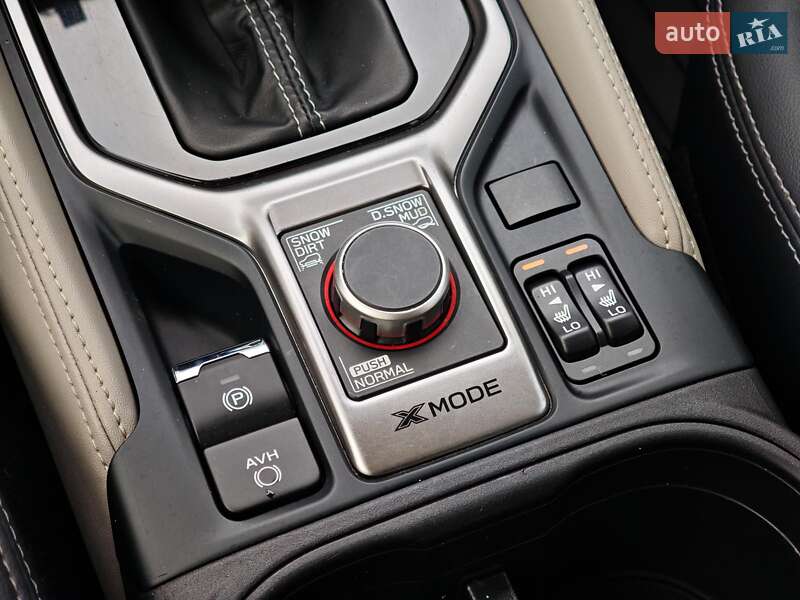 Внедорожник / Кроссовер Subaru Forester 2023 в Харькове