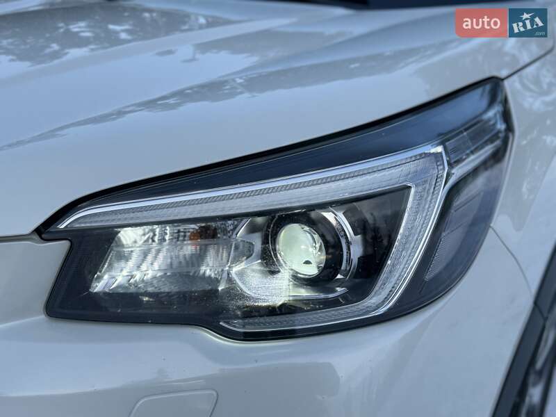 Внедорожник / Кроссовер Subaru Forester 2019 в Киеве