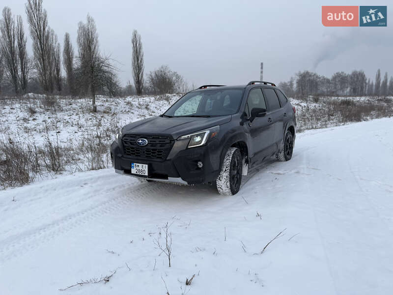 Внедорожник / Кроссовер Subaru Forester 2022 в Сумах