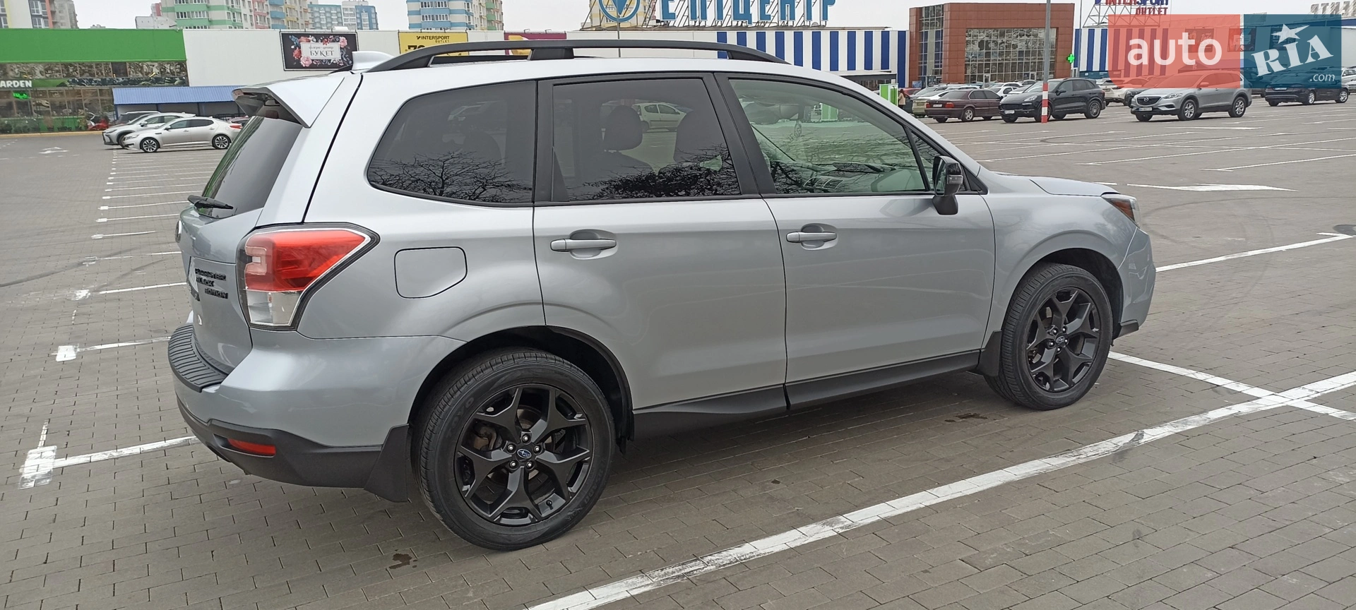 2018 Subaru Forester - мініатюра 12