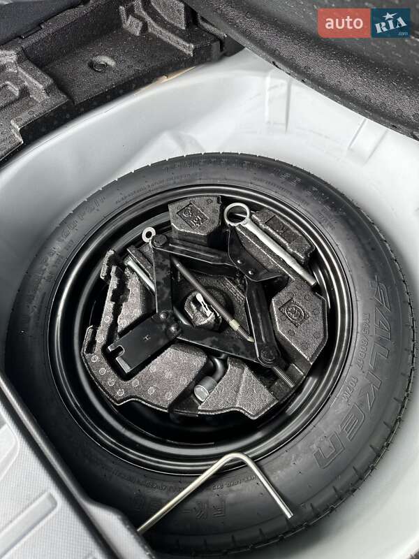 Внедорожник / Кроссовер Subaru Forester 2022 в Белогородке