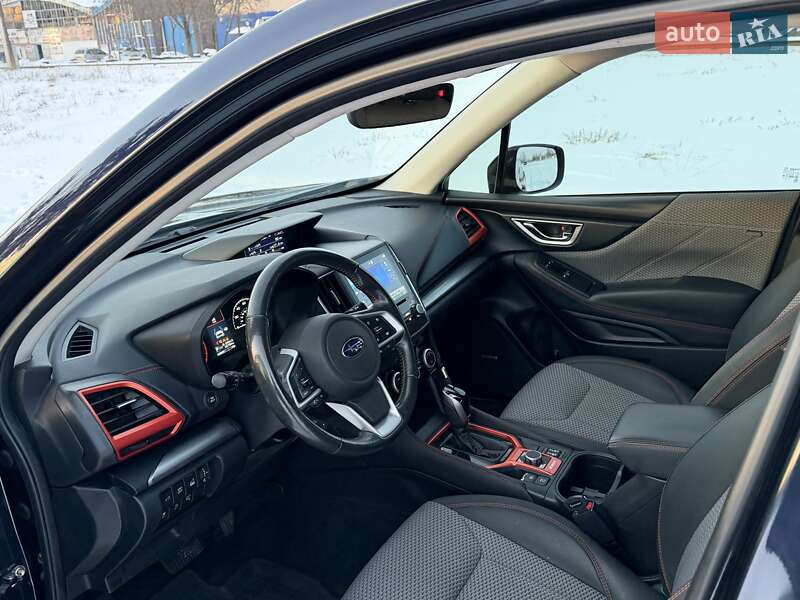 Внедорожник / Кроссовер Subaru Forester 2020 в Днепре