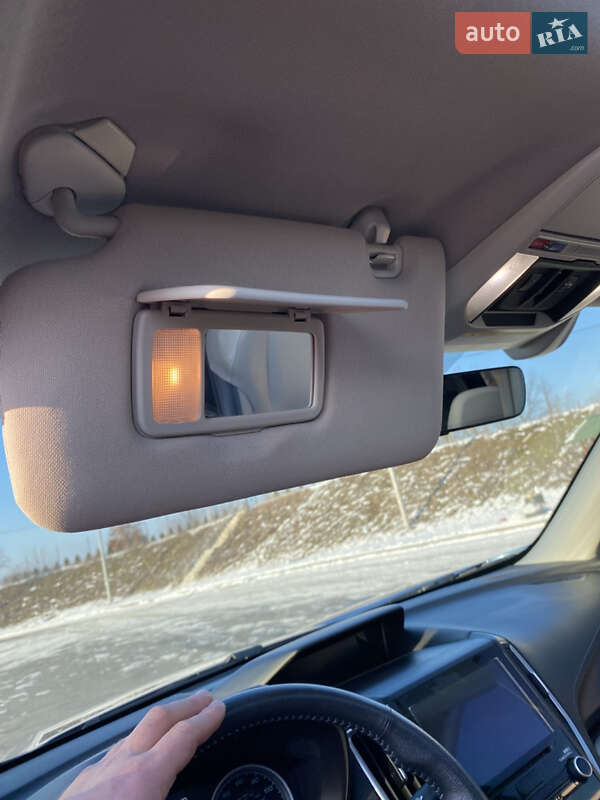 Позашляховик / Кросовер Subaru Forester 2018 в Полтаві