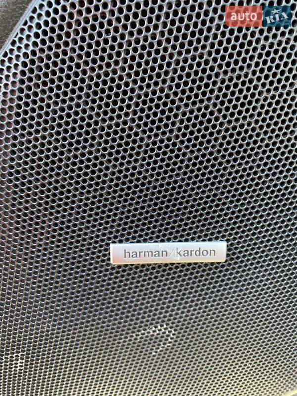 Позашляховик / Кросовер Subaru Forester 2018 в Полтаві