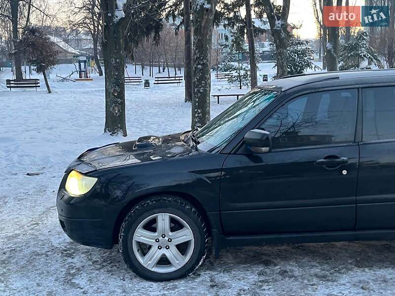 Позашляховик / Кросовер Subaru Forester 2006 в Києві