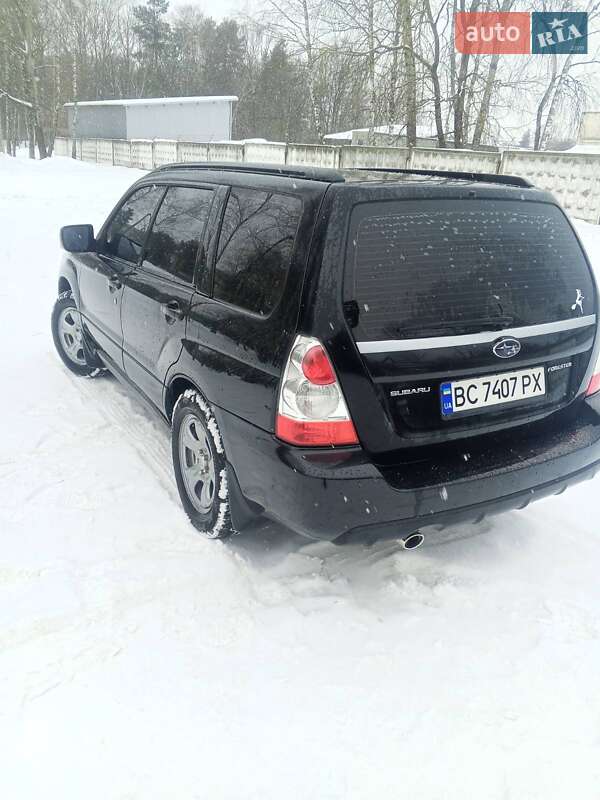 Позашляховик / Кросовер Subaru Forester 2007 в Новояворівську