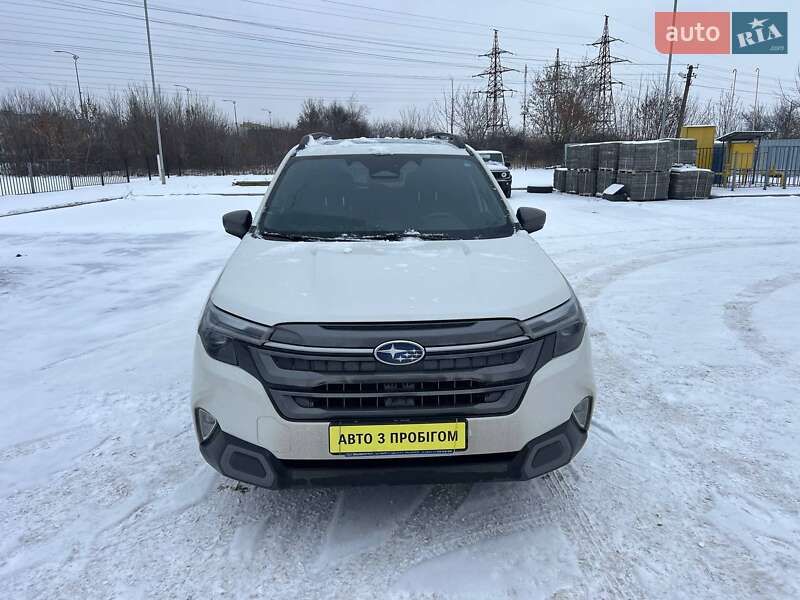 Позашляховик / Кросовер Subaru Forester 2024 в Полтаві