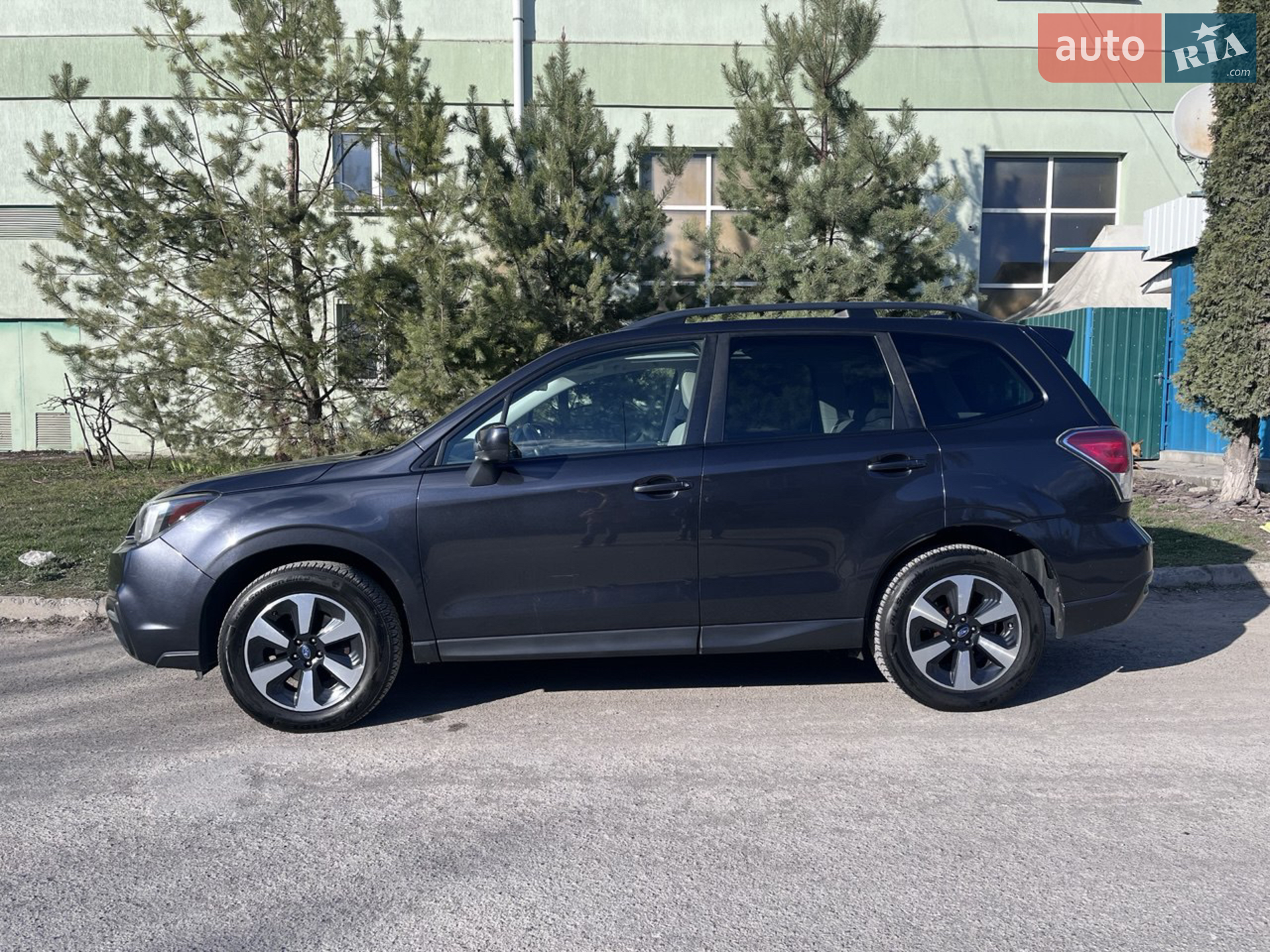 2017 Subaru Forester - мініатюра 2