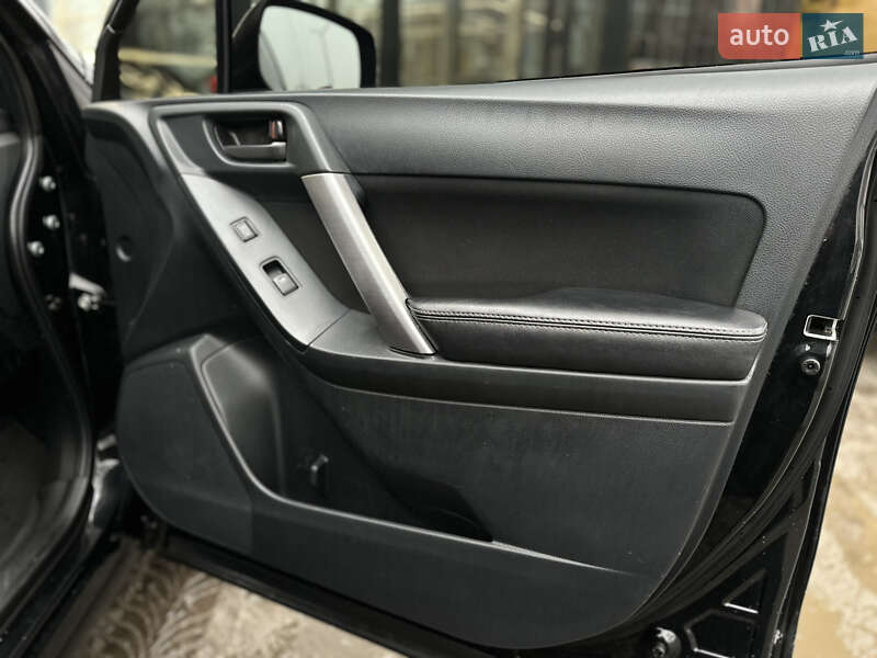 Внедорожник / Кроссовер Subaru Forester 2016 в Одессе