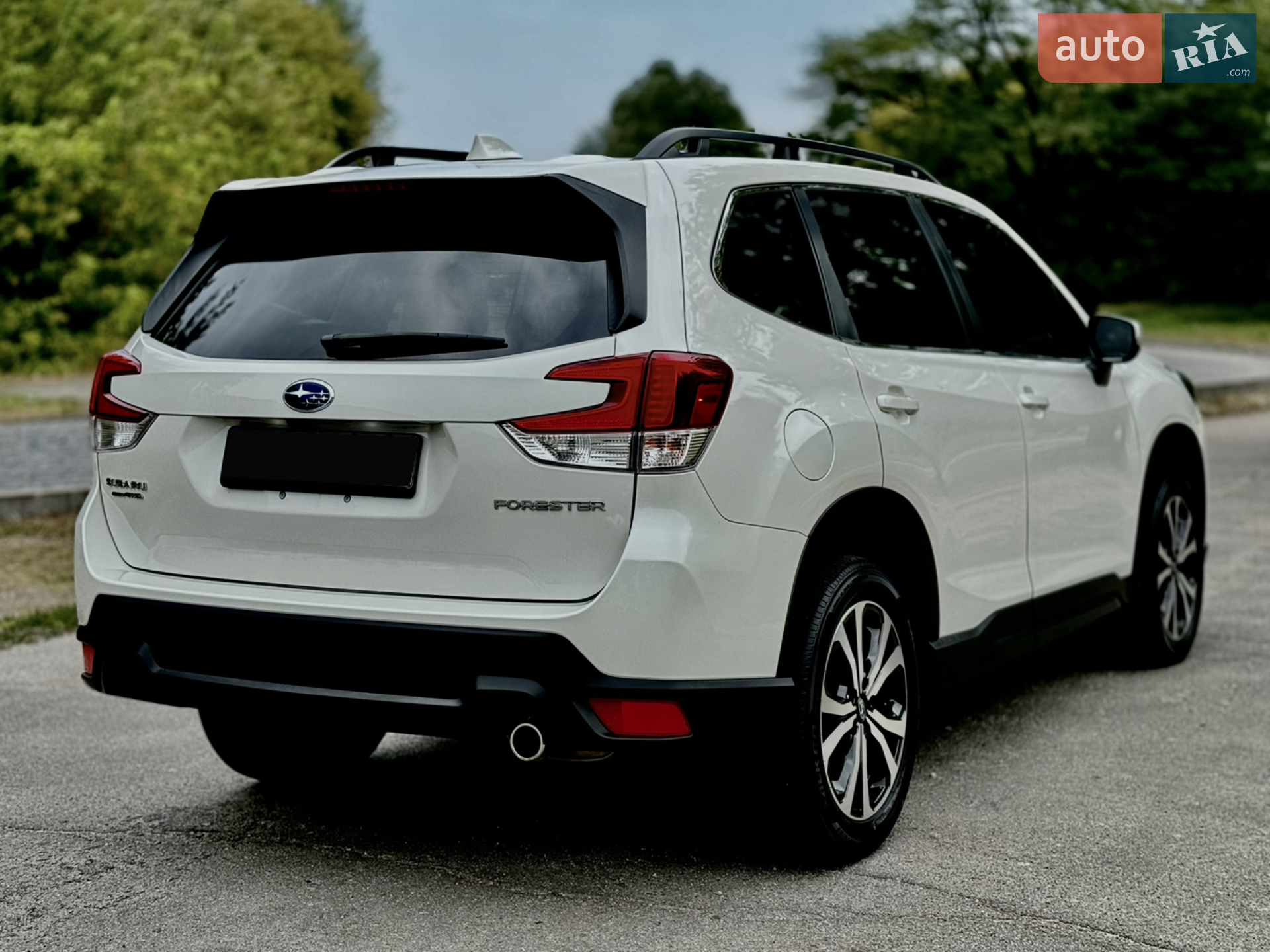 2022 Subaru Forester - мініатюра 10