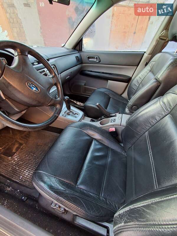 Позашляховик / Кросовер Subaru Forester 2003 в Києві