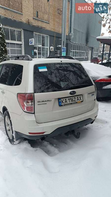 Внедорожник / Кроссовер Subaru Forester 2012 в Киеве