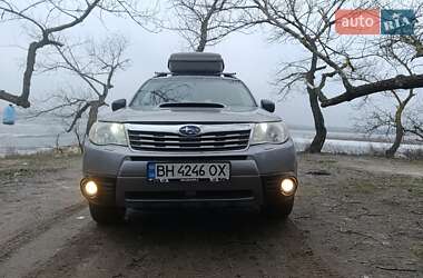 Позашляховик / Кросовер Subaru Forester 2011 в Запоріжжі