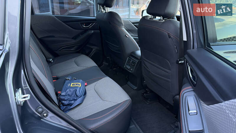 Внедорожник / Кроссовер Subaru Forester 2022 в Одессе