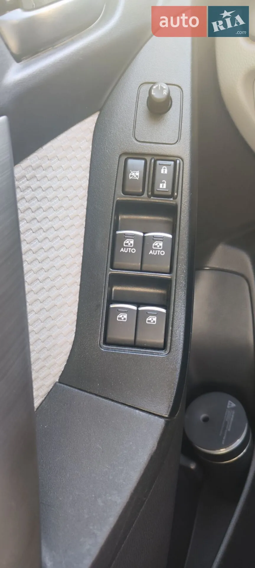 2016 Subaru Forester - мініатюра 16