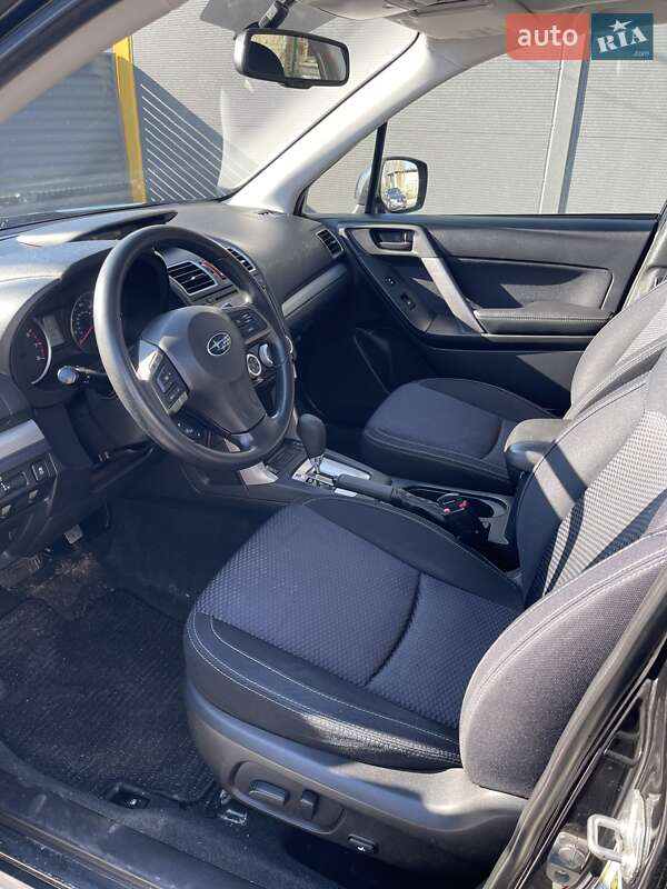 Позашляховик / Кросовер Subaru Forester 2015 в Дніпрі фото 7 Позашляховик / Кросовер Subaru Forester 2015 в Дніпрі