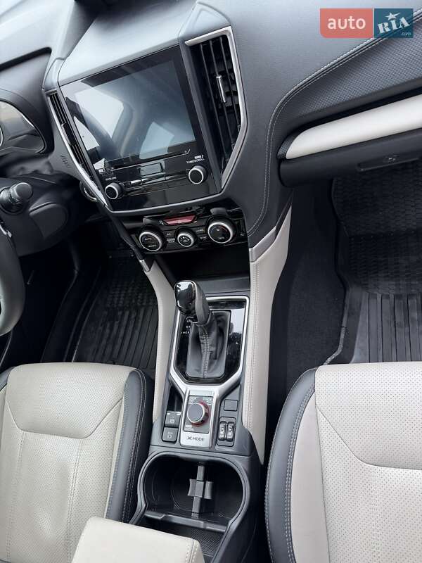 Позашляховик / Кросовер Subaru Forester 2022 в Білій Церкві