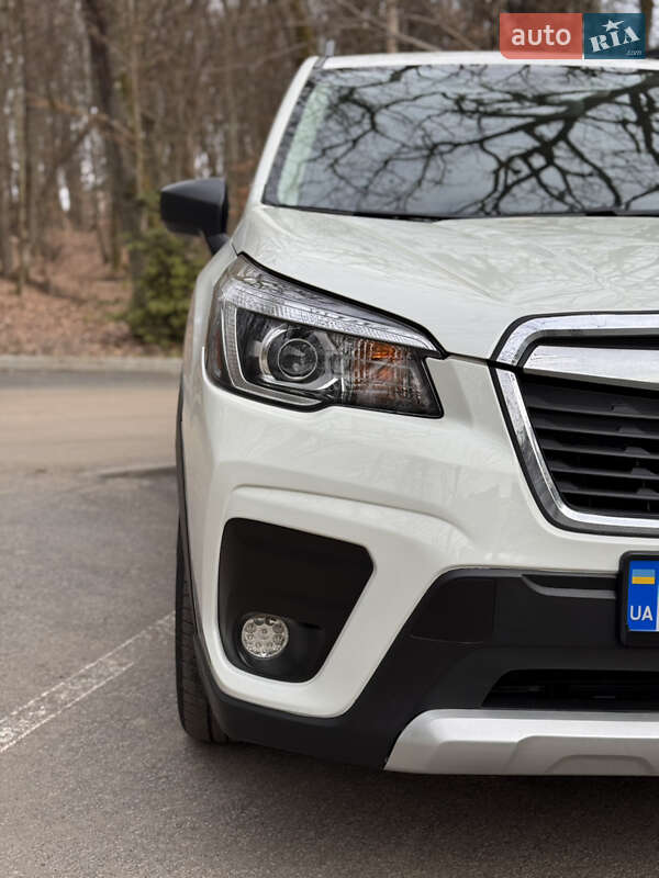 Позашляховик / Кросовер Subaru Forester 2018 в Ужгороді
