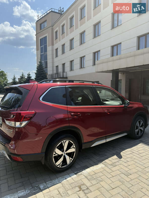 Позашляховик / Кросовер Subaru Forester 2019 в Харкові