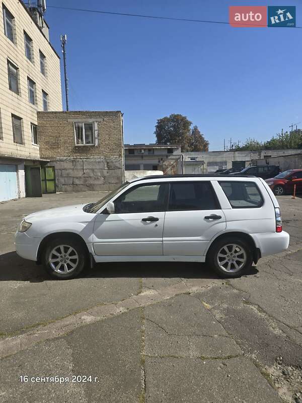 Позашляховик / Кросовер Subaru Forester 2006 в Києві