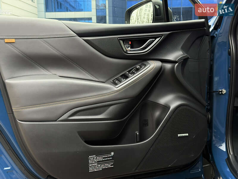 Внедорожник / Кроссовер Subaru Forester 2022 в Киеве