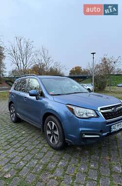 Позашляховик / Кросовер Subaru Forester 2017 в Хмельницькому