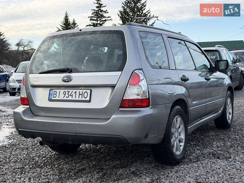 Позашляховик / Кросовер Subaru Forester 2006 в Лубнах