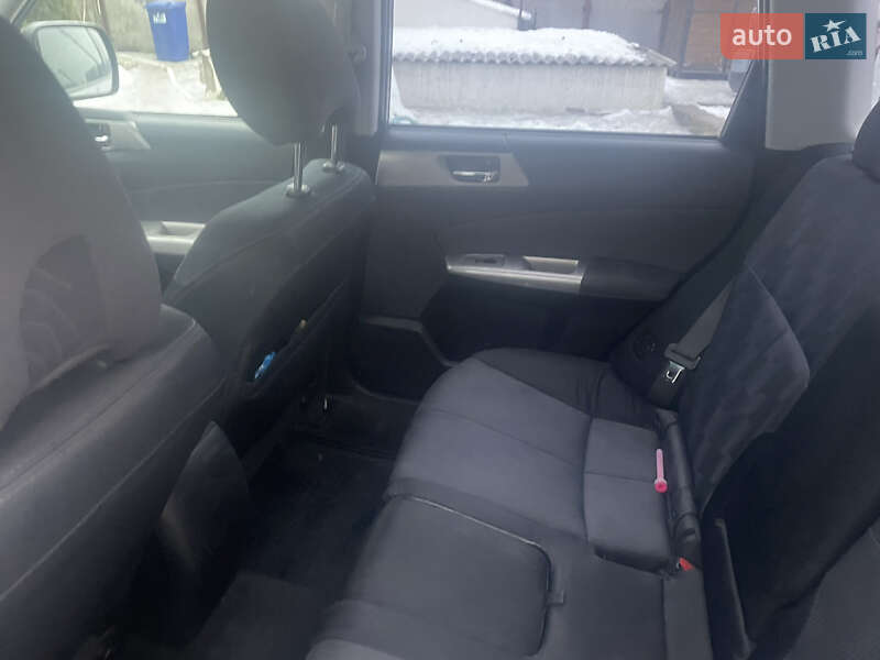 Внедорожник / Кроссовер Subaru Forester 2008 в Черновцах