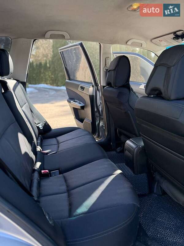 Позашляховик / Кросовер Subaru Forester 2008 в Дубровиці