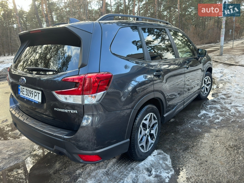 Внедорожник / Кроссовер Subaru Forester 2018 в Киеве