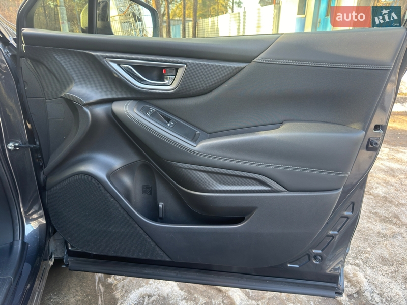 Внедорожник / Кроссовер Subaru Forester 2018 в Киеве