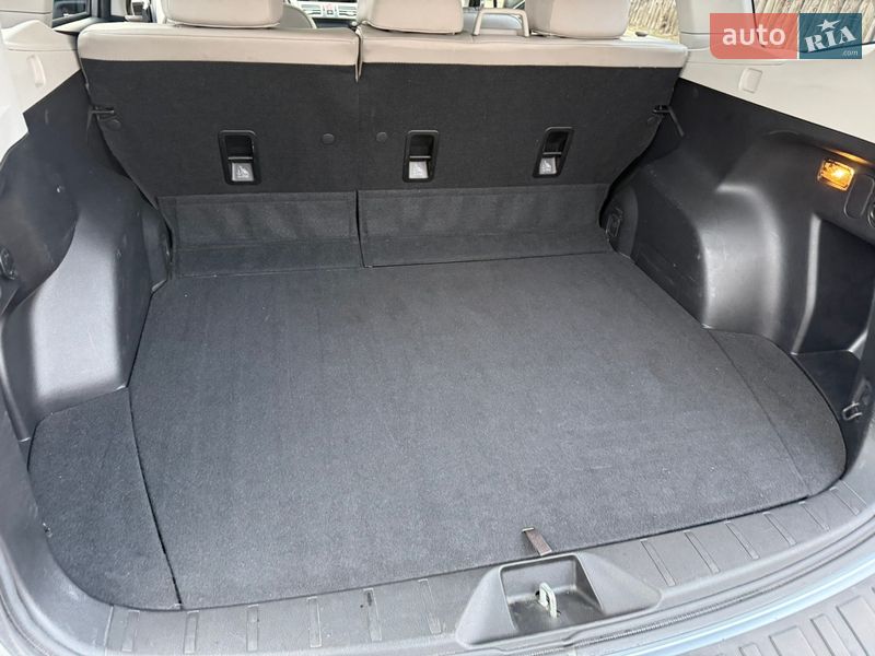 Позашляховик / Кросовер Subaru Forester 2013 в Дніпрі
