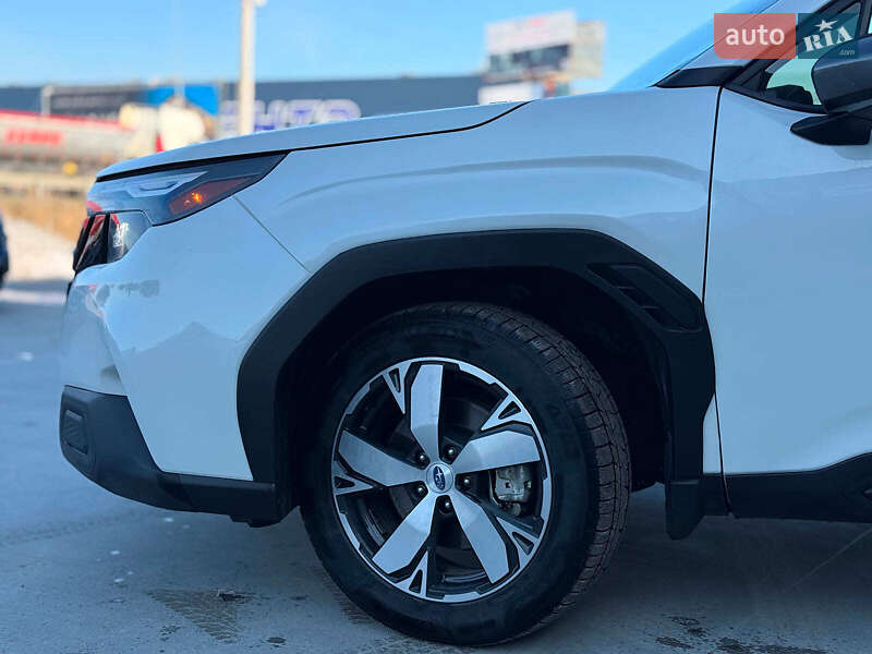 Позашляховик / Кросовер Subaru Forester 2024 в Львові