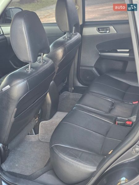 Внедорожник / Кроссовер Subaru Forester 2012 в Киеве