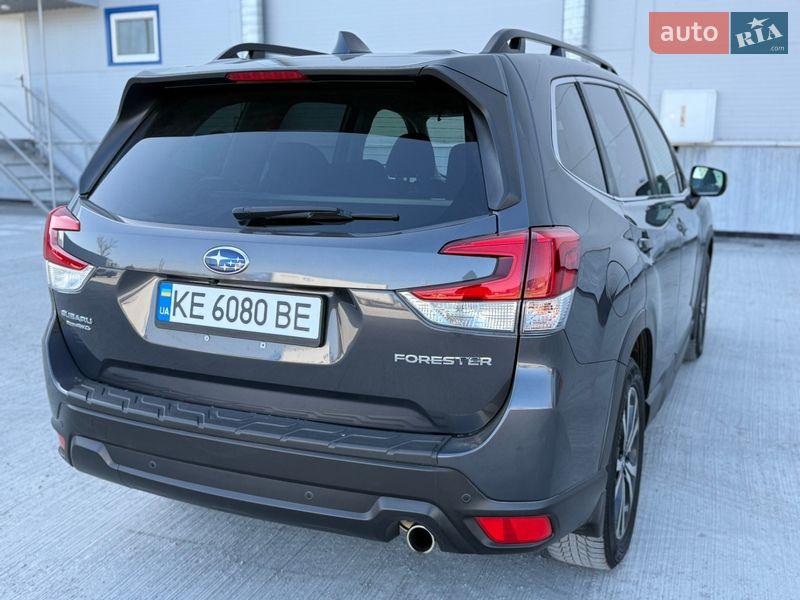 Внедорожник / Кроссовер Subaru Forester 2020 в Днепре