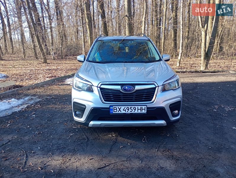 Внедорожник / Кроссовер Subaru Forester 2020 в Новой Ушице