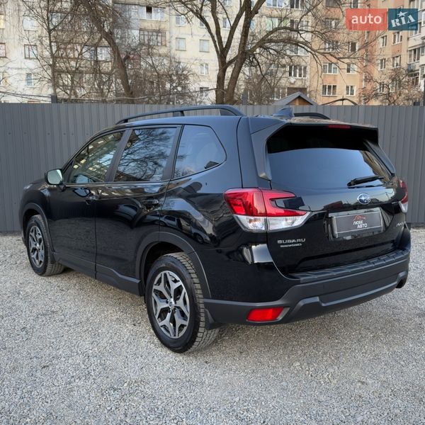 Внедорожник / Кроссовер Subaru Forester 2020 в Ивано-Франковске