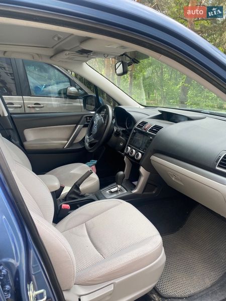 Внедорожник / Кроссовер Subaru Forester 2015 в Киеве