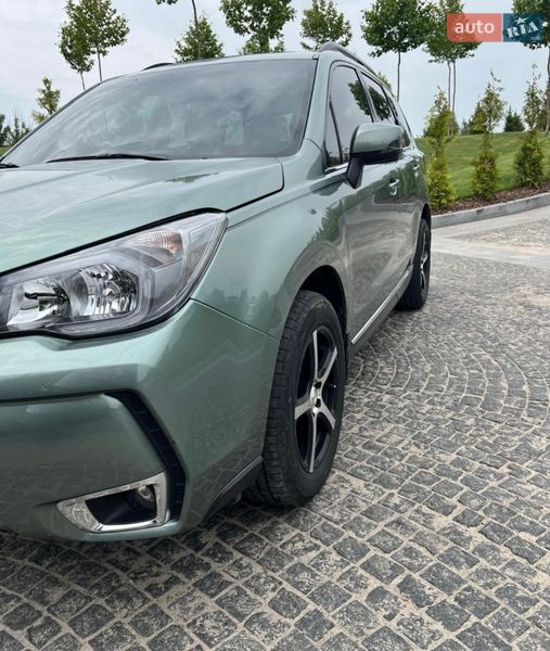 Позашляховик / Кросовер Subaru Forester 2015 в Дніпрі