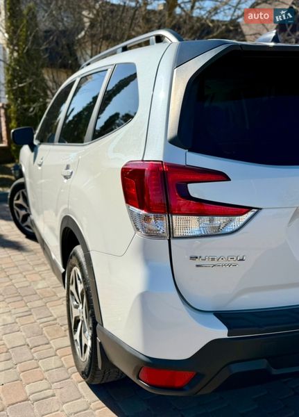 Внедорожник / Кроссовер Subaru Forester 2024 в Киеве