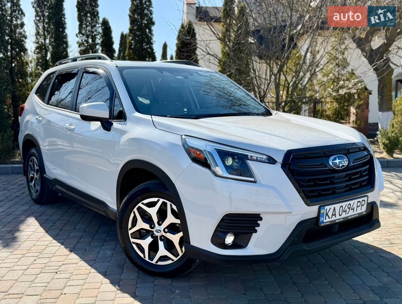 Внедорожник / Кроссовер Subaru Forester 2024 в Киеве