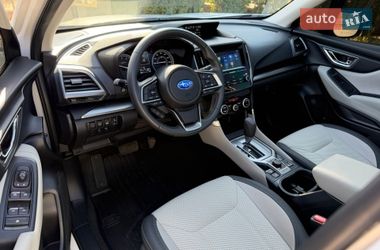 Внедорожник / Кроссовер Subaru Forester 2024 в Киеве