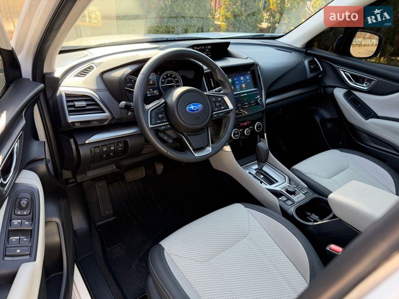 Внедорожник / Кроссовер Subaru Forester 2024 в Киеве