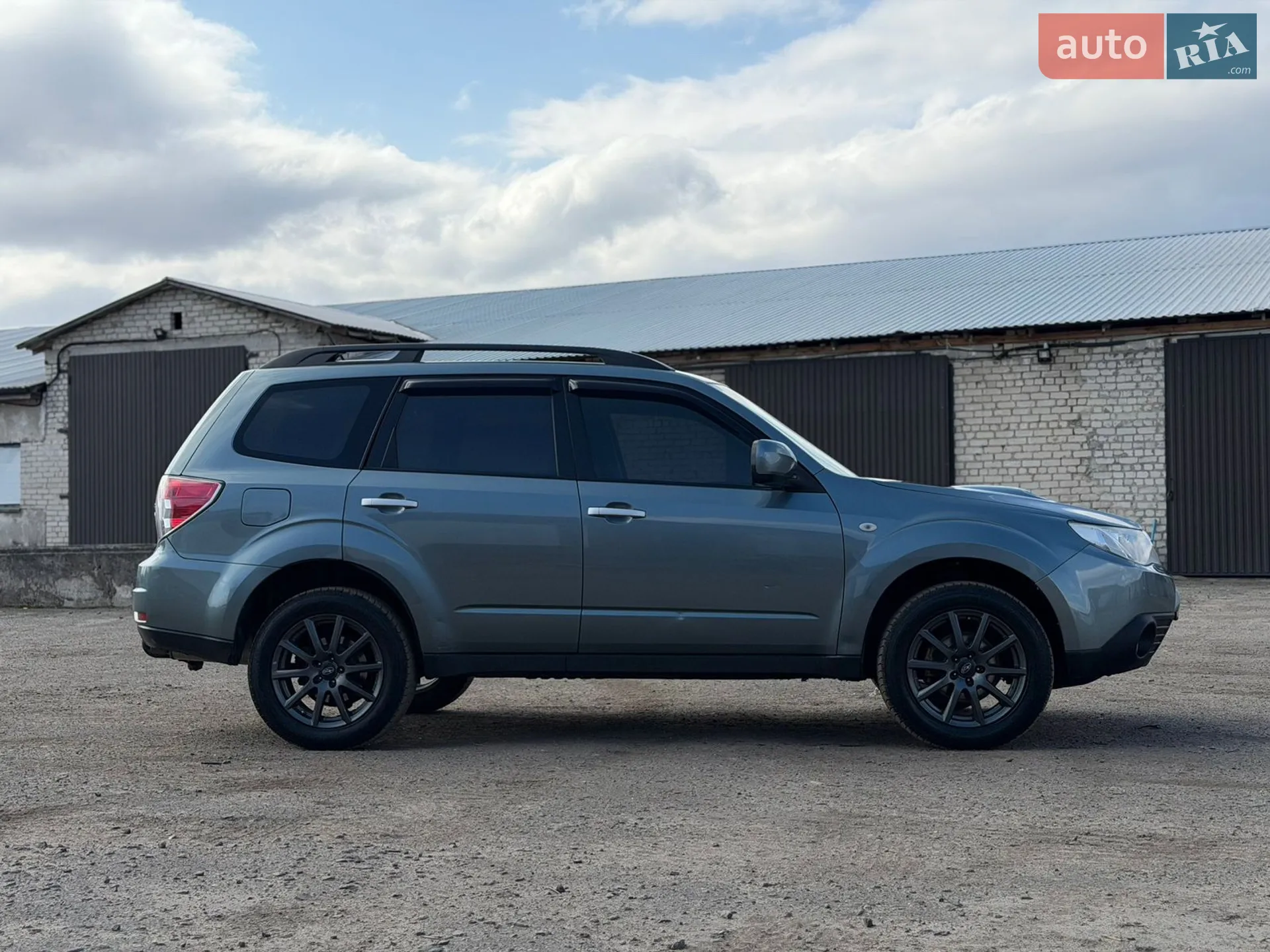 2010 Subaru Forester - мініатюра 10
