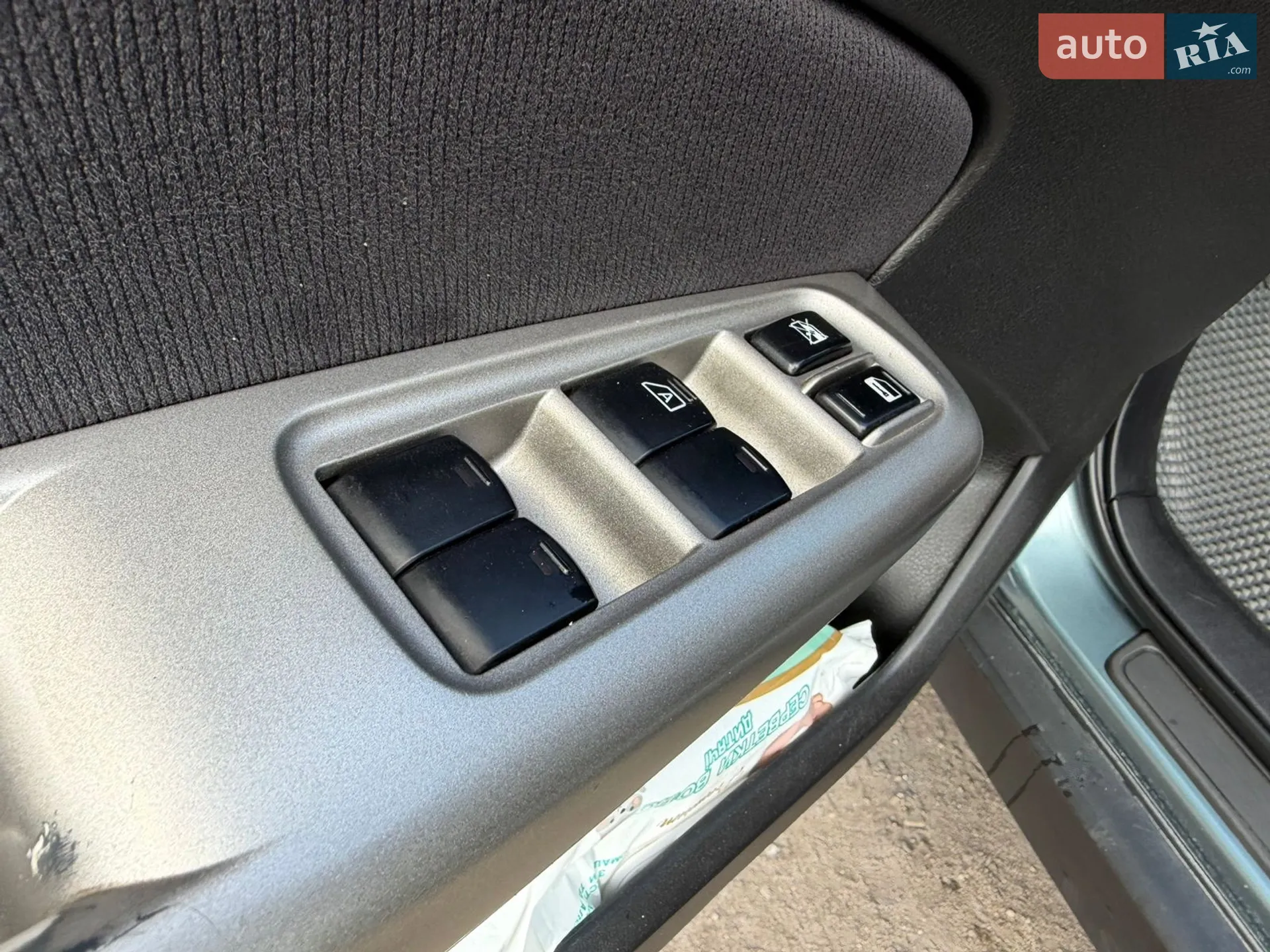 2010 Subaru Forester - мініатюра 30