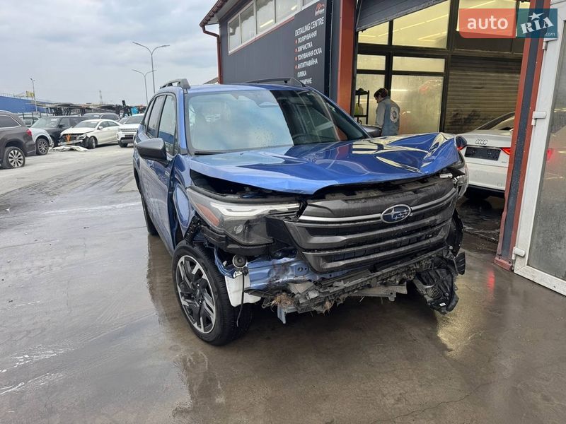 Subaru Forester 2025